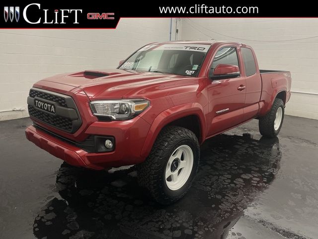 2017 Toyota Tacoma TRD Sport