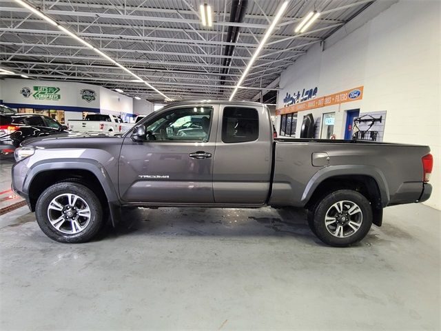 2017 Toyota Tacoma TRD Sport