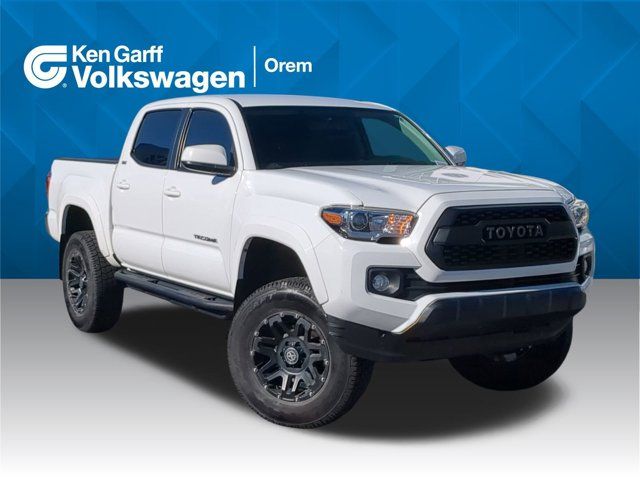 2017 Toyota Tacoma 