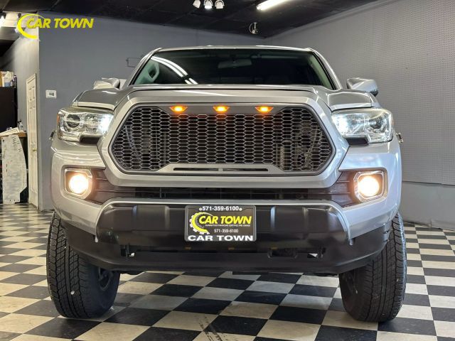 2017 Toyota Tacoma SR