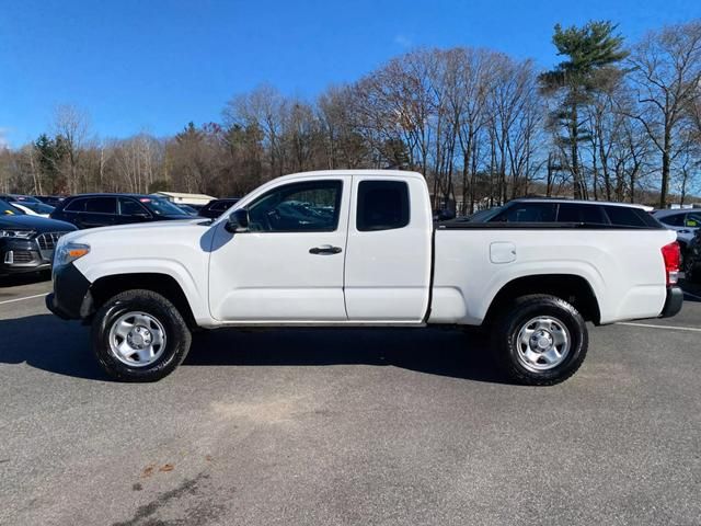 2017 Toyota Tacoma SR