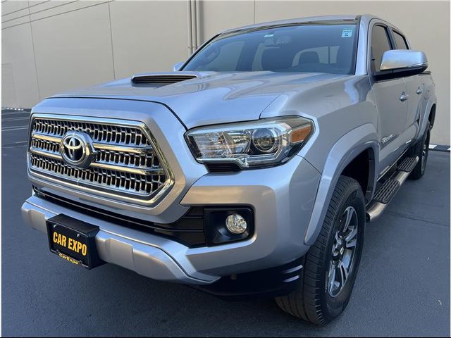 2017 Toyota Tacoma SR