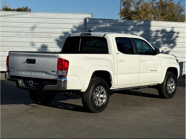 2017 Toyota Tacoma SR5