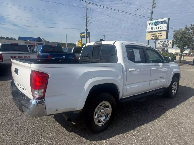 2017 Toyota Tacoma SR