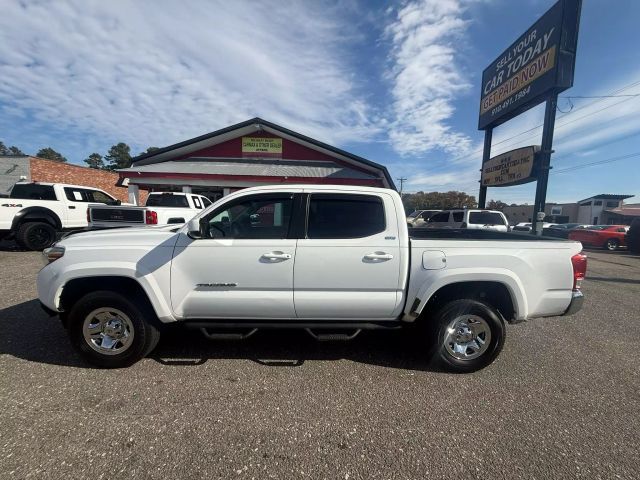 2017 Toyota Tacoma SR