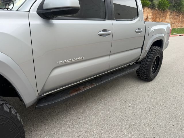 2017 Toyota Tacoma SR