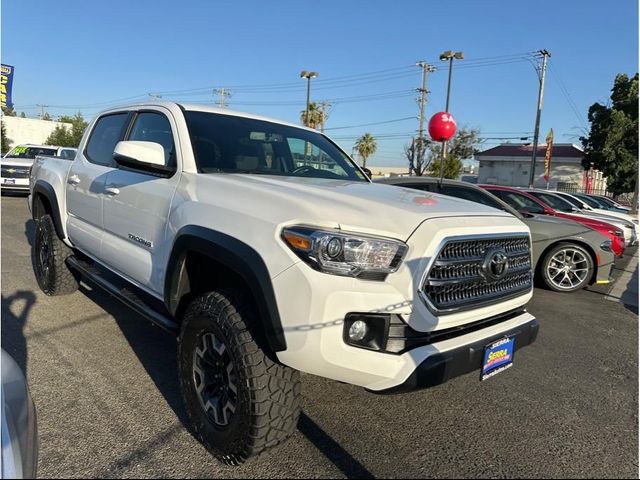 2017 Toyota Tacoma 