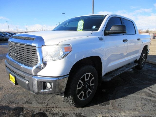 2017 Toyota Tundra SR5