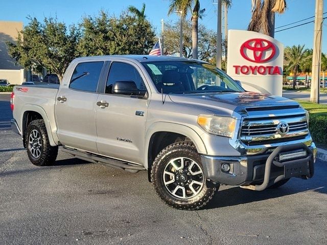 2017 Toyota Tundra SR5