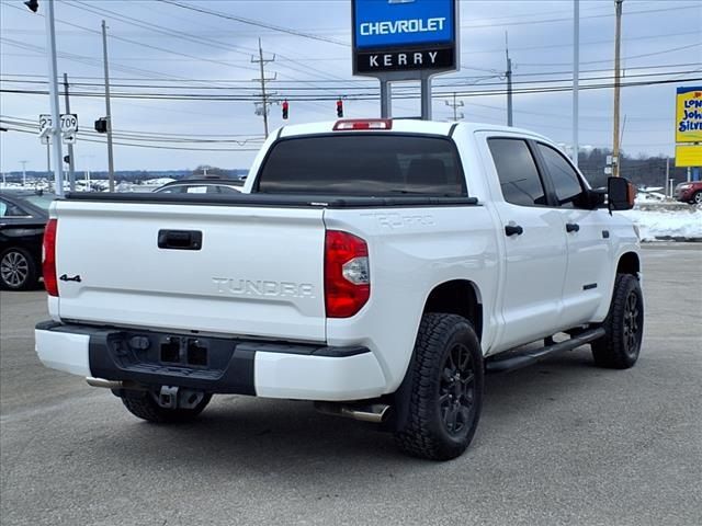 2017 Toyota Tundra SR5