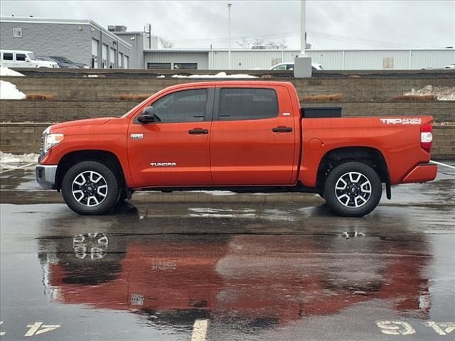 2017 Toyota Tundra SR5