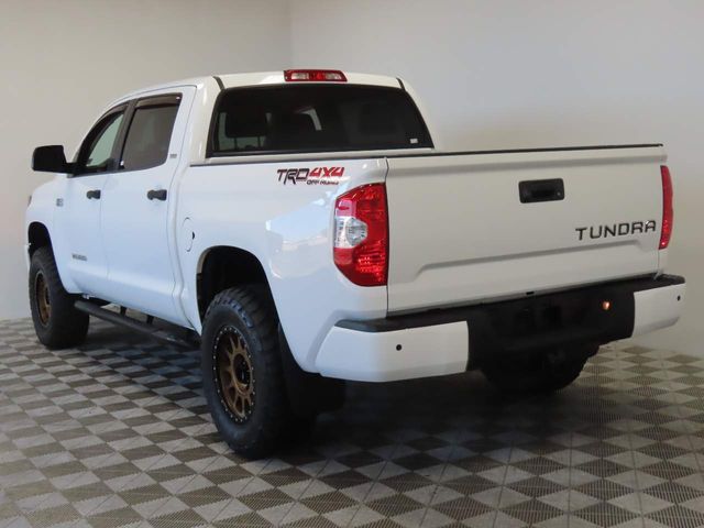 2017 Toyota Tundra SR5