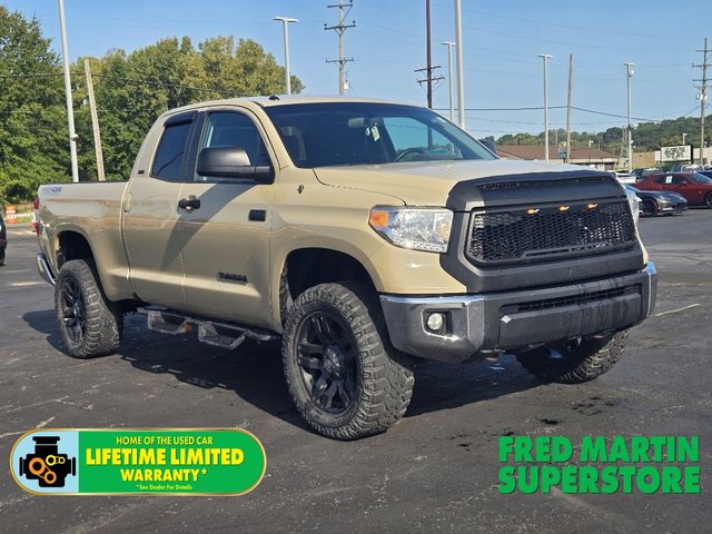 2017 Toyota Tundra SR5