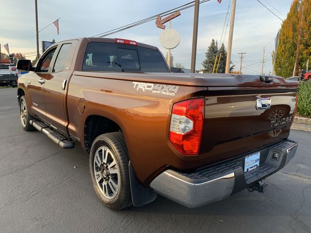 2017 Toyota Tundra SR5