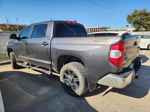 2017 Toyota Tundra SR5