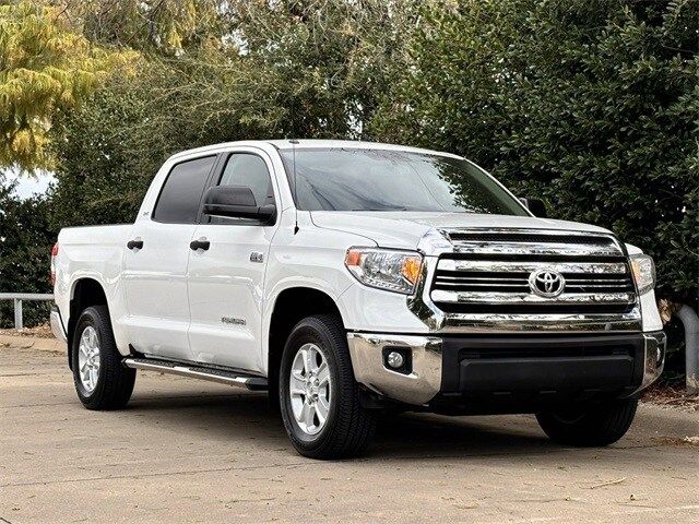 2017 Toyota Tundra SR5