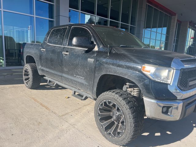 2017 Toyota Tundra SR5