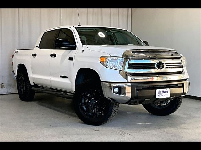 2017 Toyota Tundra SR5