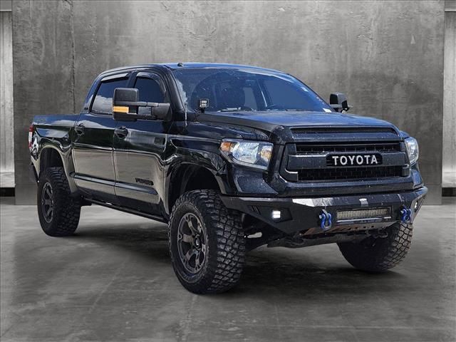 2017 Toyota Tundra SR5