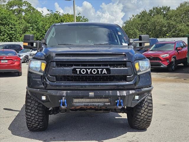 2017 Toyota Tundra SR5