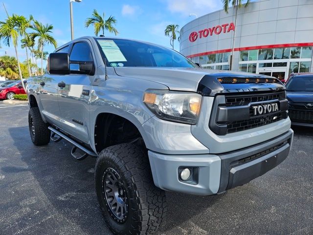 2017 Toyota Tundra SR5