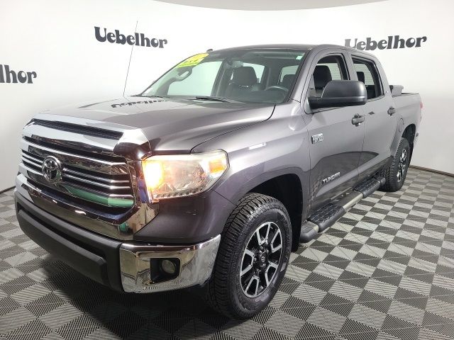 2017 Toyota Tundra SR5