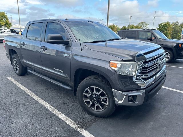 2017 Toyota Tundra SR5