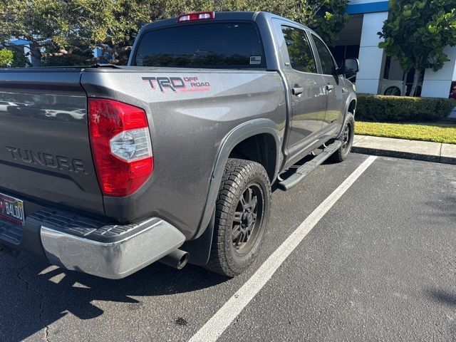 2017 Toyota Tundra SR5