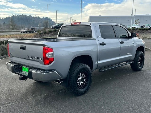 2017 Toyota Tundra SR5