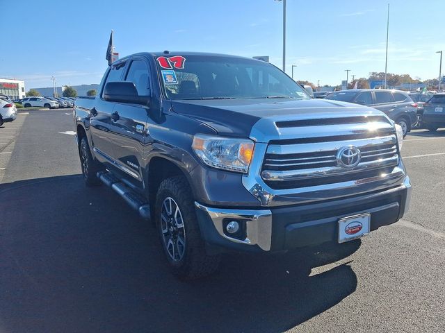 2017 Toyota Tundra SR5