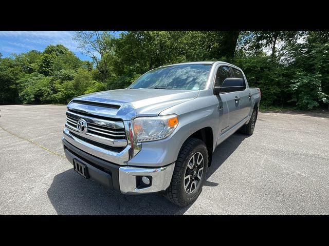 2017 Toyota Tundra SR5