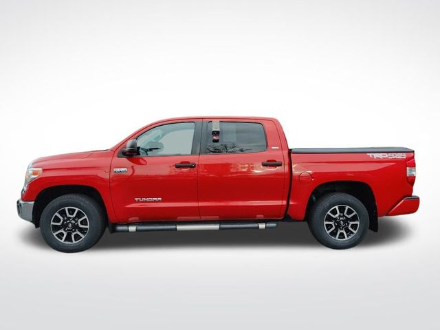 2017 Toyota Tundra SR5