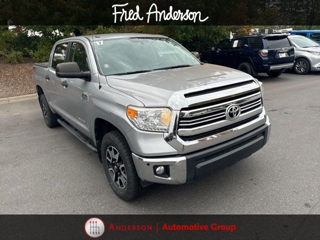 2017 Toyota Tundra SR5