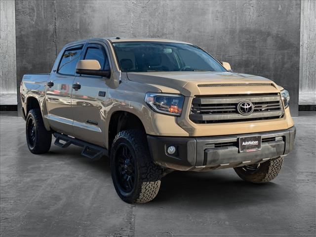 2017 Toyota Tundra SR5