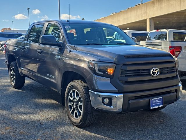 2017 Toyota Tundra SR5