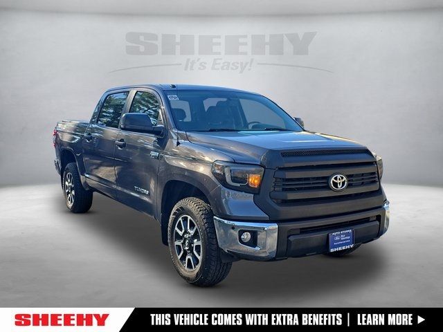 2017 Toyota Tundra SR5