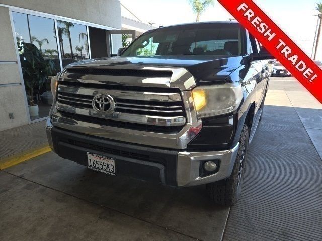 2017 Toyota Tundra SR5