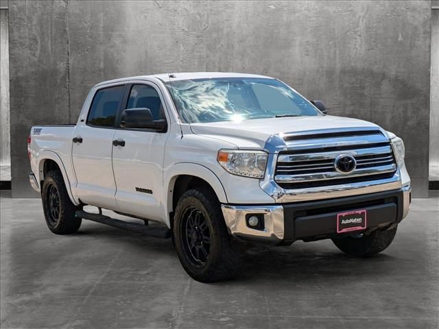 2017 Toyota Tundra SR5