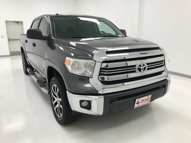 2017 Toyota Tundra SR5