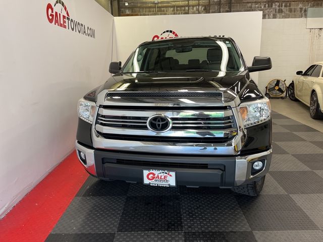 2017 Toyota Tundra SR5