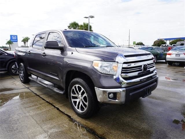 2017 Toyota Tundra SR5