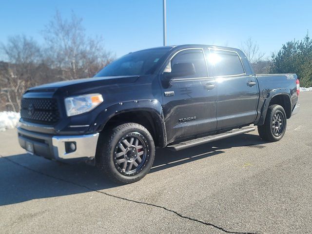 2017 Toyota Tundra SR5