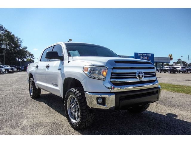 2017 Toyota Tundra SR5