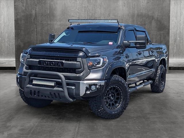 2017 Toyota Tundra SR5