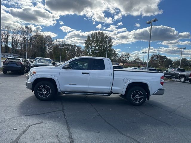 2017 Toyota Tundra SR5