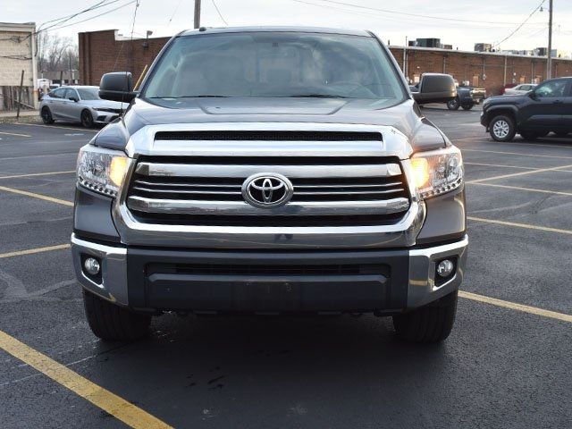 2017 Toyota Tundra SR5