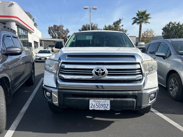 2017 Toyota Tundra SR5