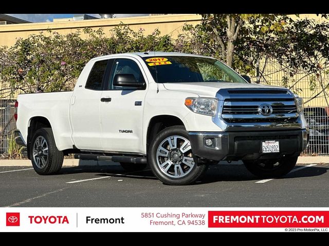 2017 Toyota Tundra SR5