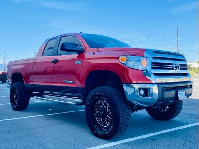 2017 Toyota Tundra SR5