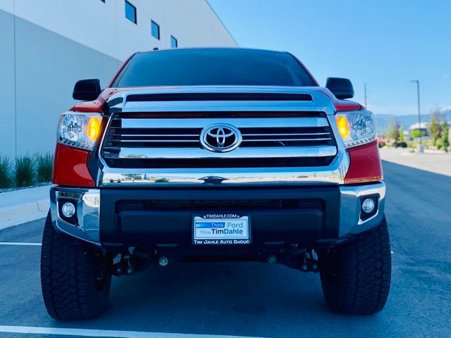 2017 Toyota Tundra SR5